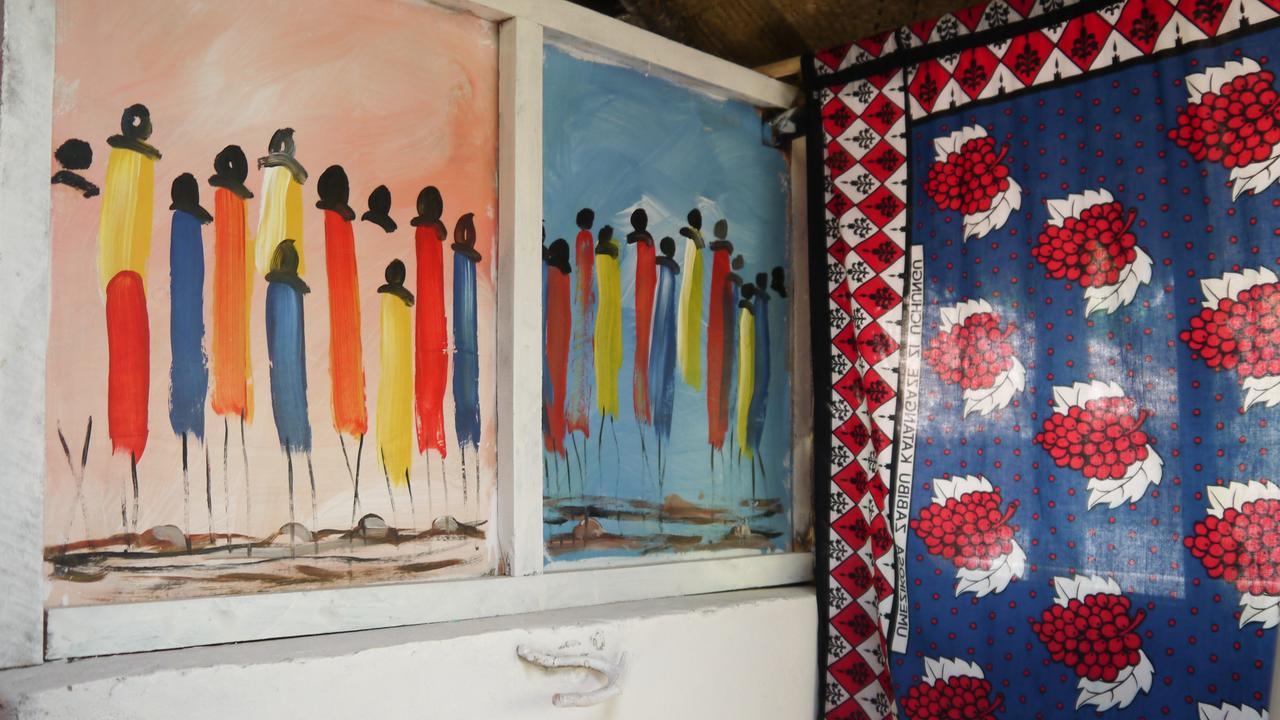 Albergue Soul Breeze Backpackers Diani Playa de Diani Exterior foto