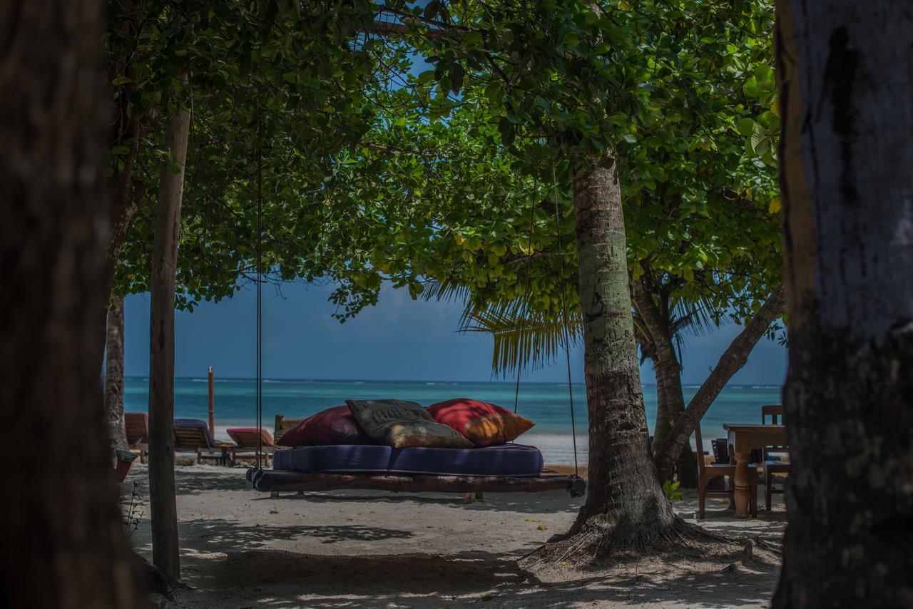 Albergue Soul Breeze Backpackers Diani Playa de Diani Exterior foto
