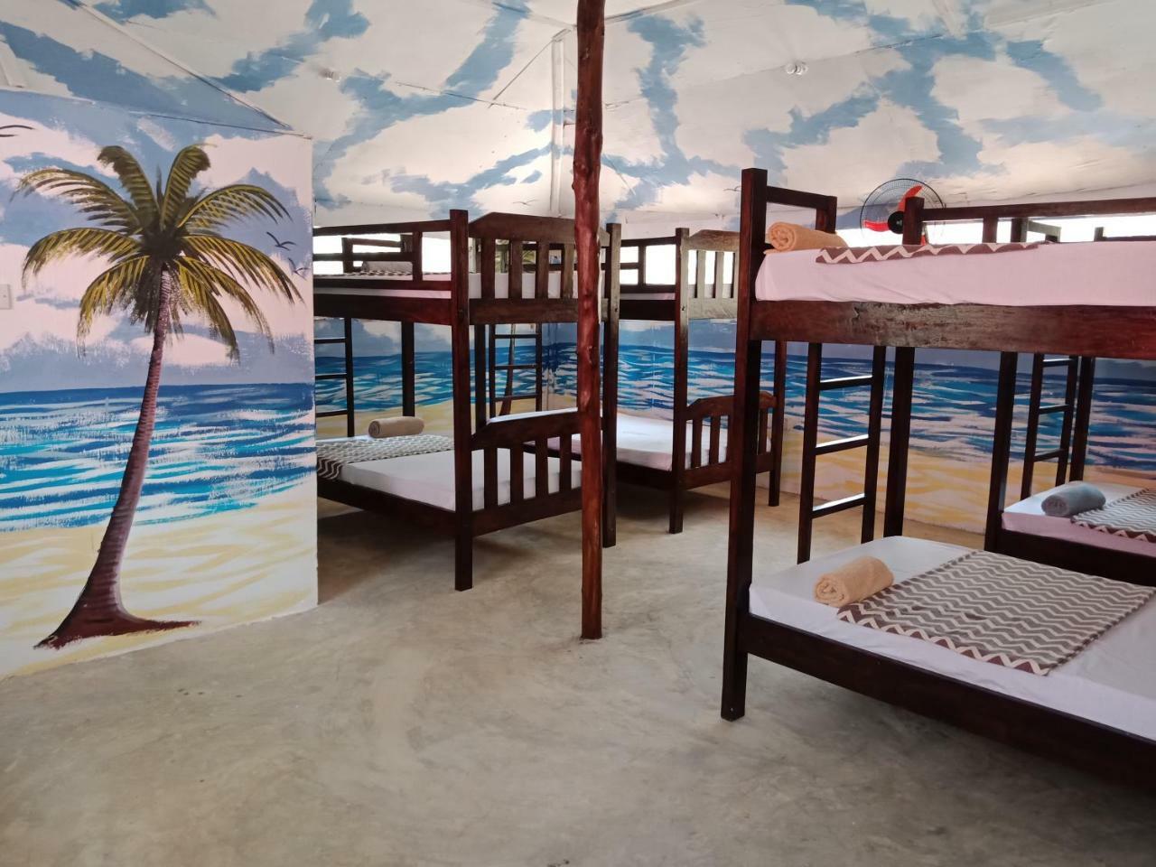 Albergue Soul Breeze Backpackers Diani Playa de Diani Exterior foto