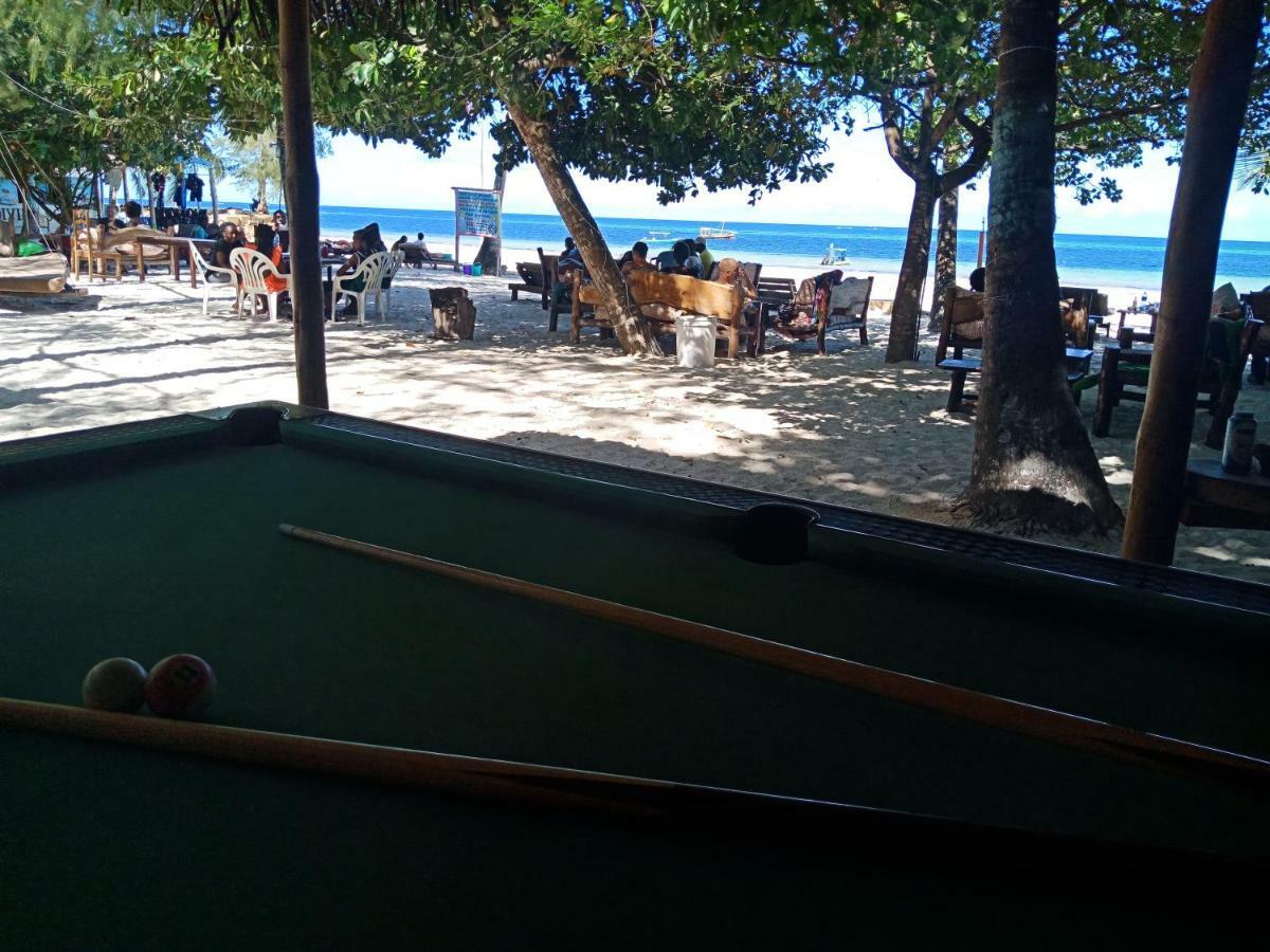 Albergue Soul Breeze Backpackers Diani Playa de Diani Exterior foto